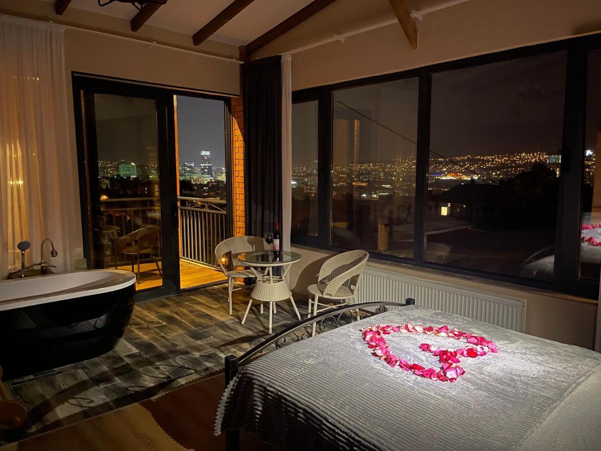 Honeymoon Apartments In Old Tbiliszi Kültér fotó