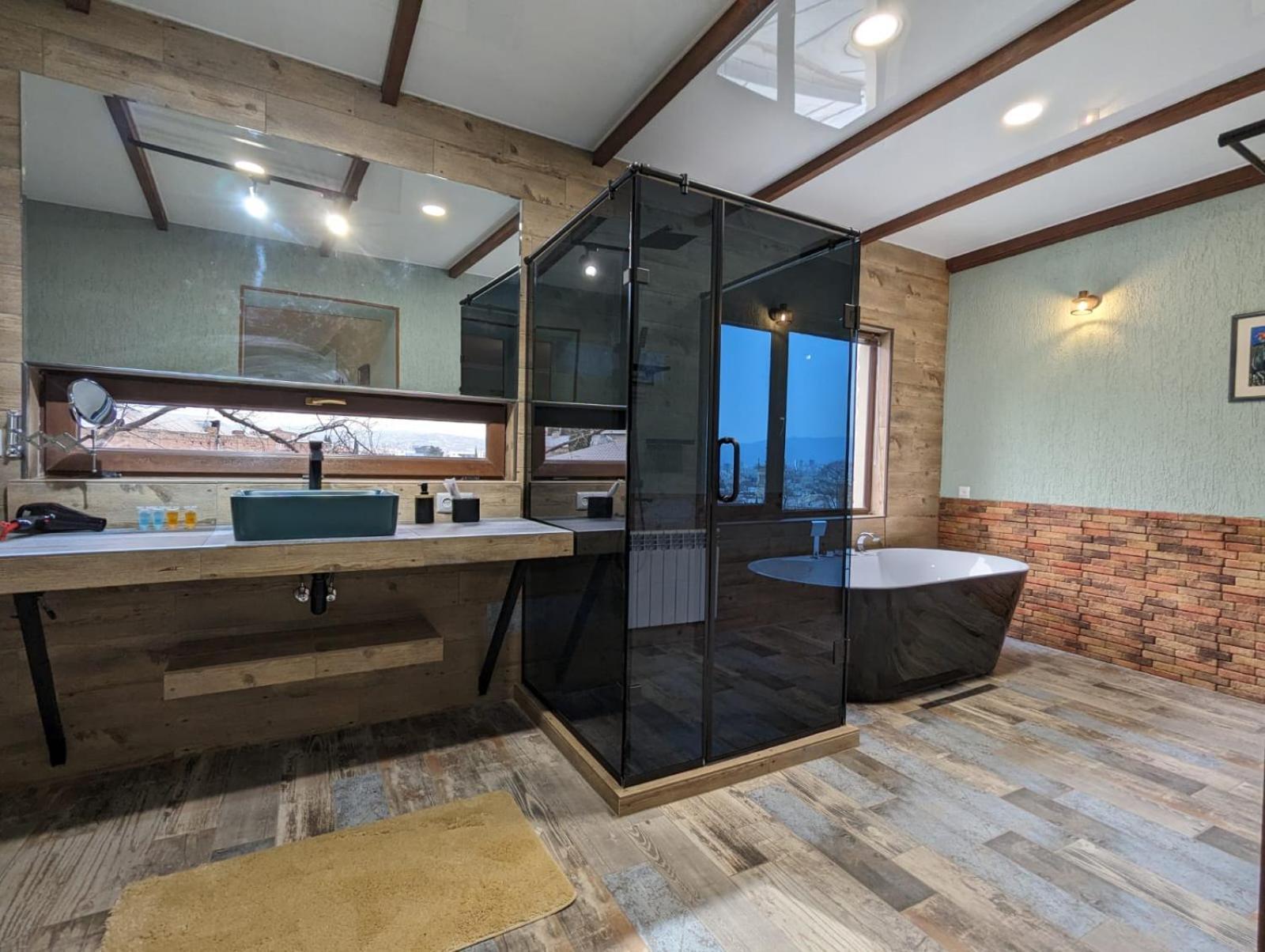 Honeymoon Apartments In Old Tbiliszi Kültér fotó