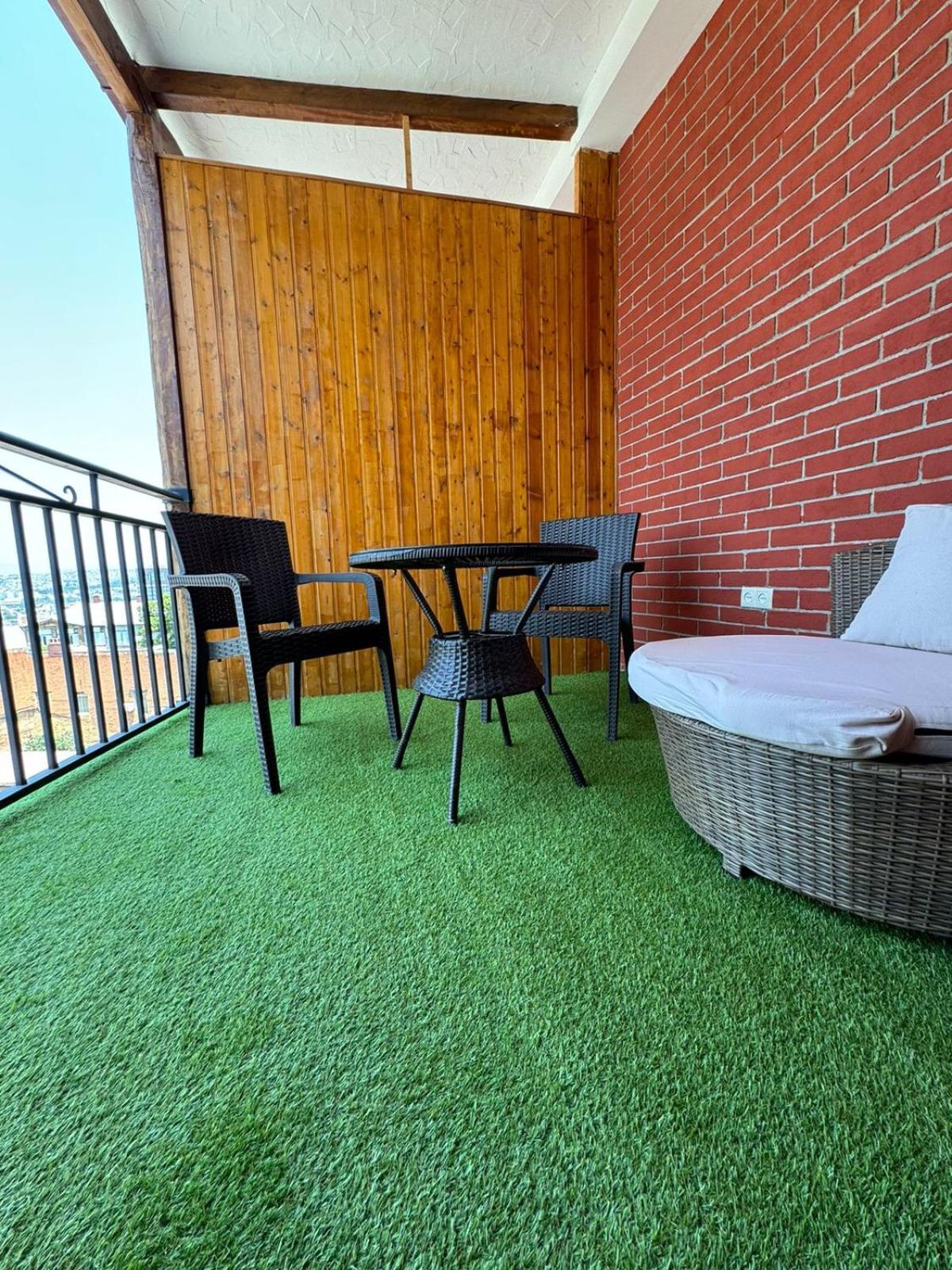 Honeymoon Apartments In Old Tbiliszi Kültér fotó