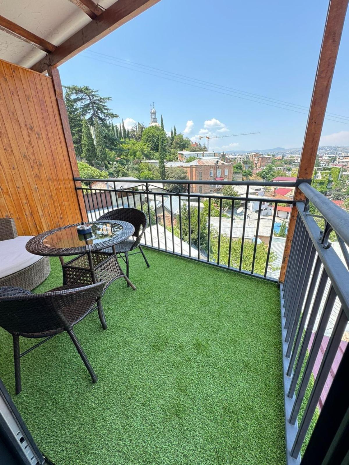 Honeymoon Apartments In Old Tbiliszi Kültér fotó